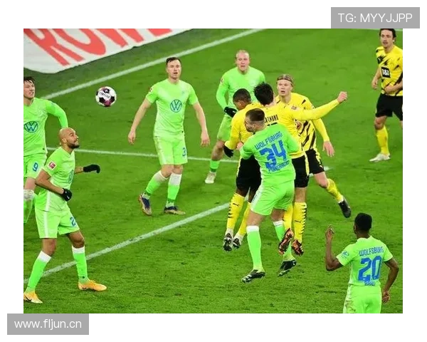 多特进攻套路解析：高位逼抢与边路快攻成核心战术