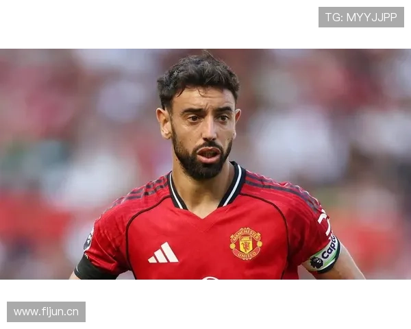 曼联锋线效率问题持续存在,对球队近期进攻表现形成制约 曼联锋线效率问题持续存在,对球队近期进攻表现形成制约