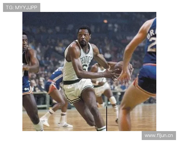 比尔·拉塞尔防守篮板主导球队，抢断效率显著优于同期内线